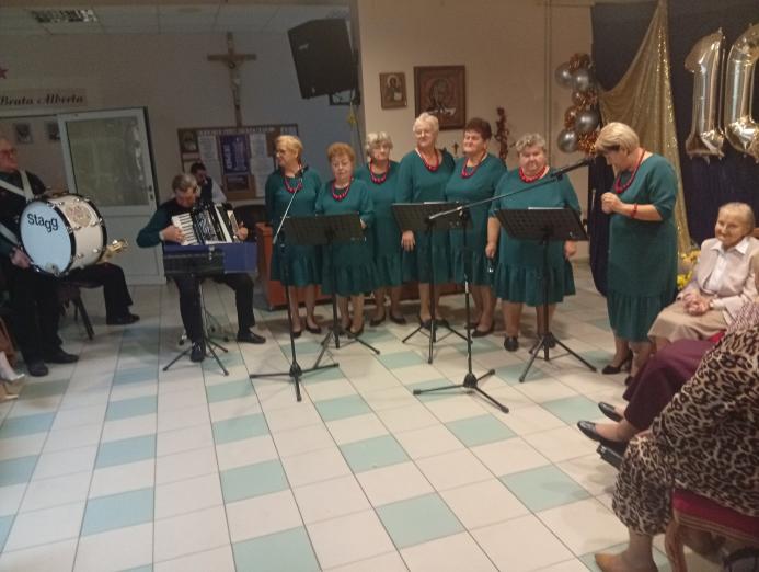 Dwie mieszkanki Domu nad Stawami w Siedlcach świętowały setne urodziny